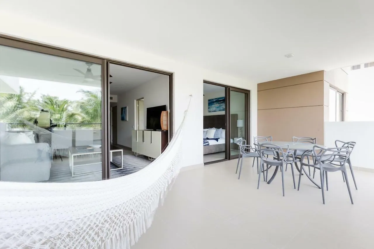 Condo Maxim E 305 Condo Playa del Carmen Mexico