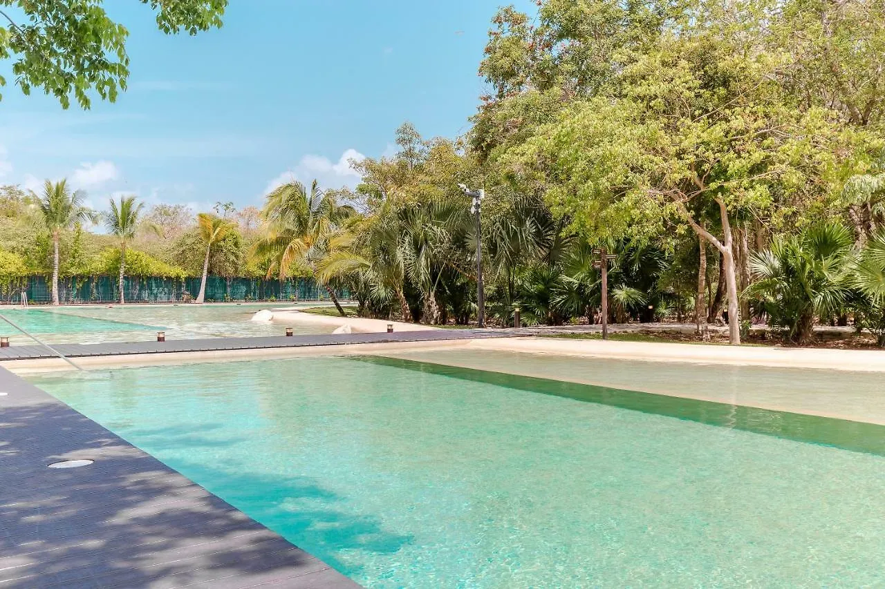 Condo Maxim E 305 Condo Playa del Carmen Mexico
